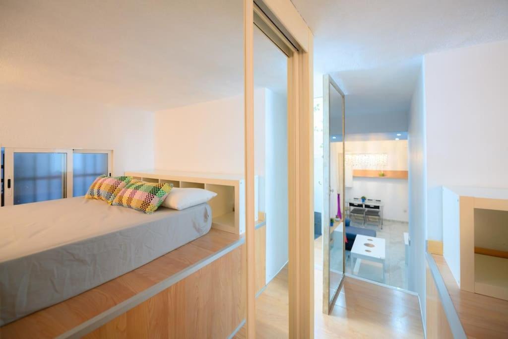 Encantador Apartamento Temporal Centrico Con Patio Privado Mpe51 Apartment Madrid Exterior photo